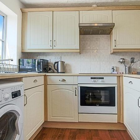 Delightful 2 Bed Apartment For Bicester Outlet Shopping By Platinum Key Properties Екстериор снимка