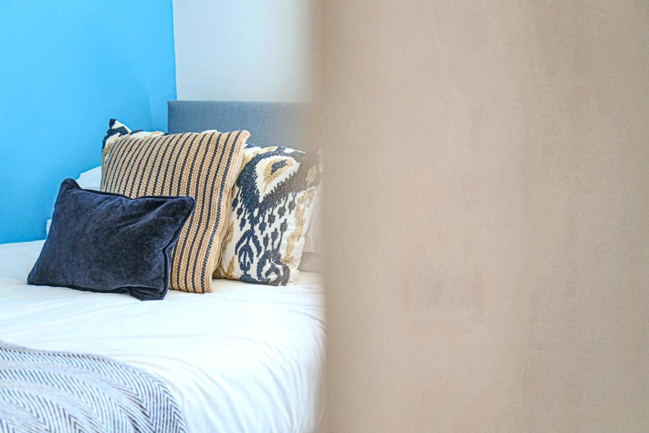 Delightful 2 Bed Apartment For Bicester Outlet Shopping By Platinum Key Properties Екстериор снимка